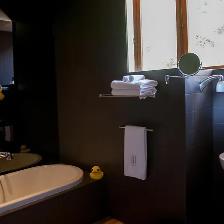 Bed & Breakfast Mas De L'adret 3*
